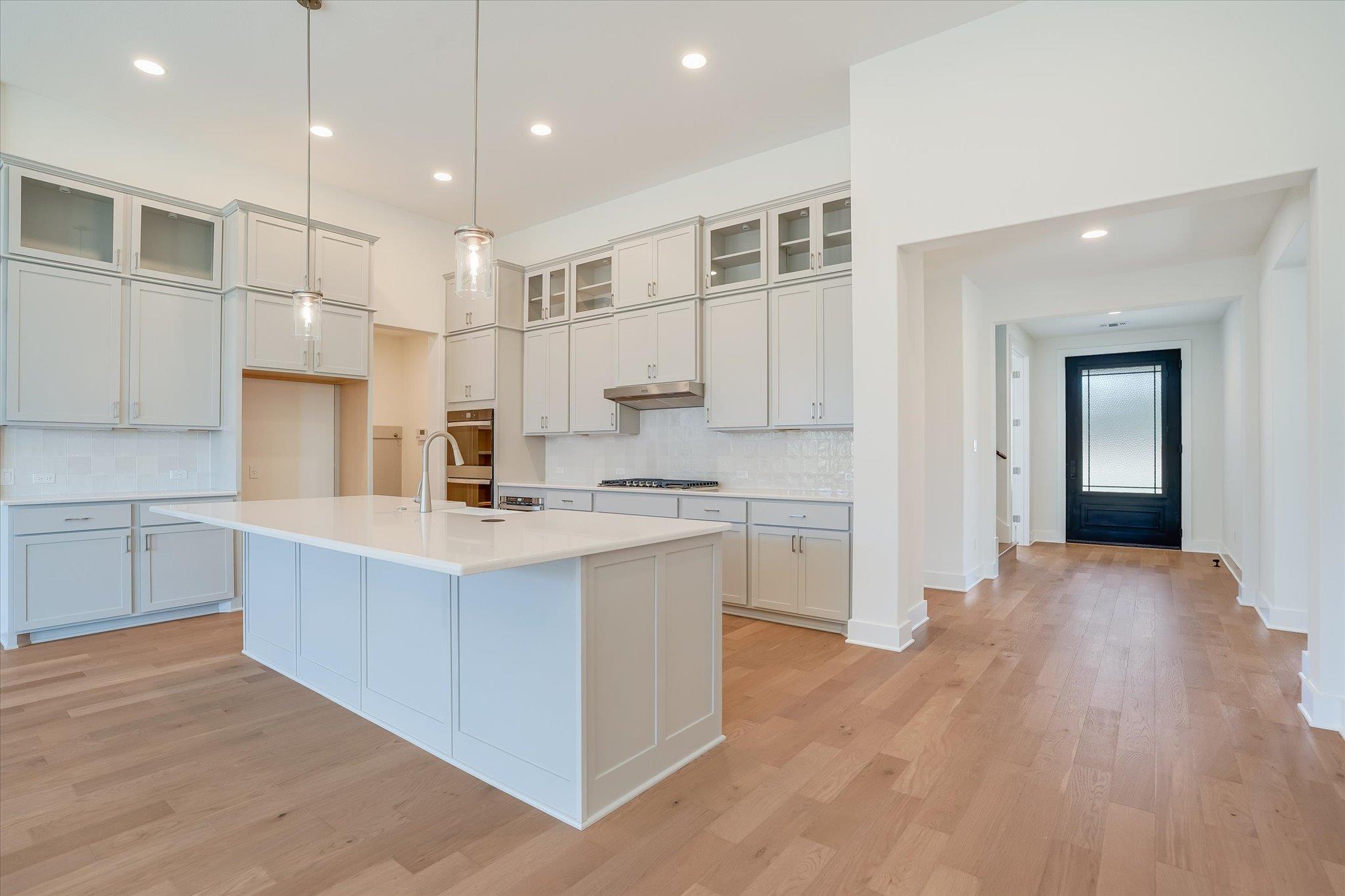 2813 Pale Branch Dr, Leander, TX 78641