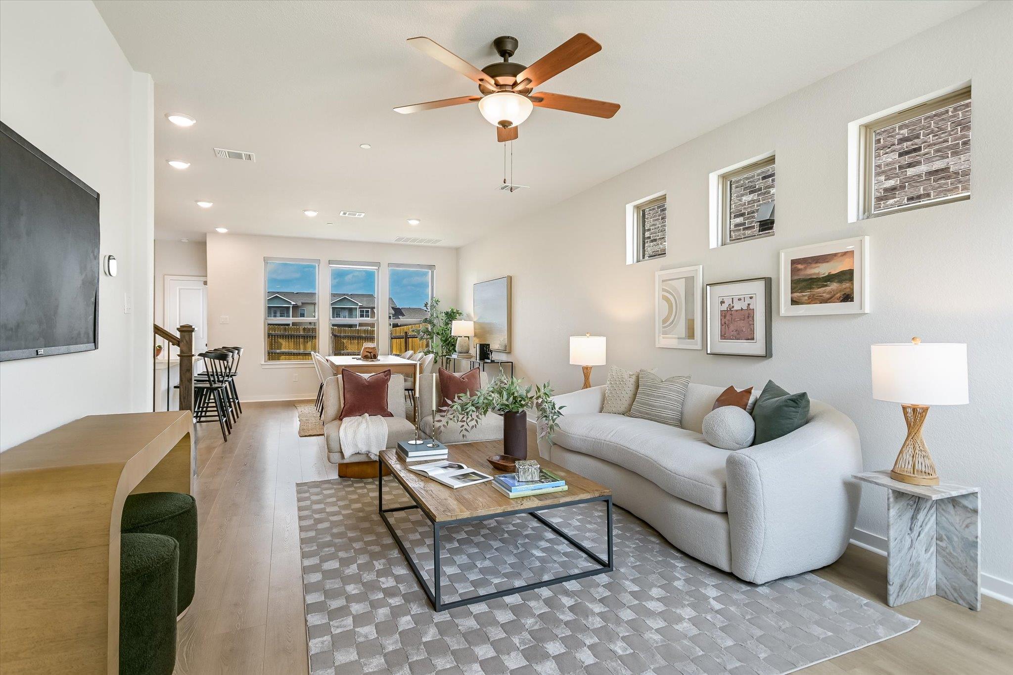 2500 FOREST CREEK Dr # 904, Round Rock, TX 78665