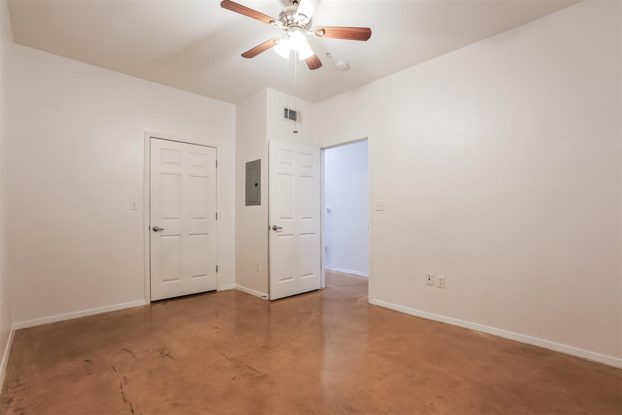 910 W 25th St # 509, Austin, TX 78705