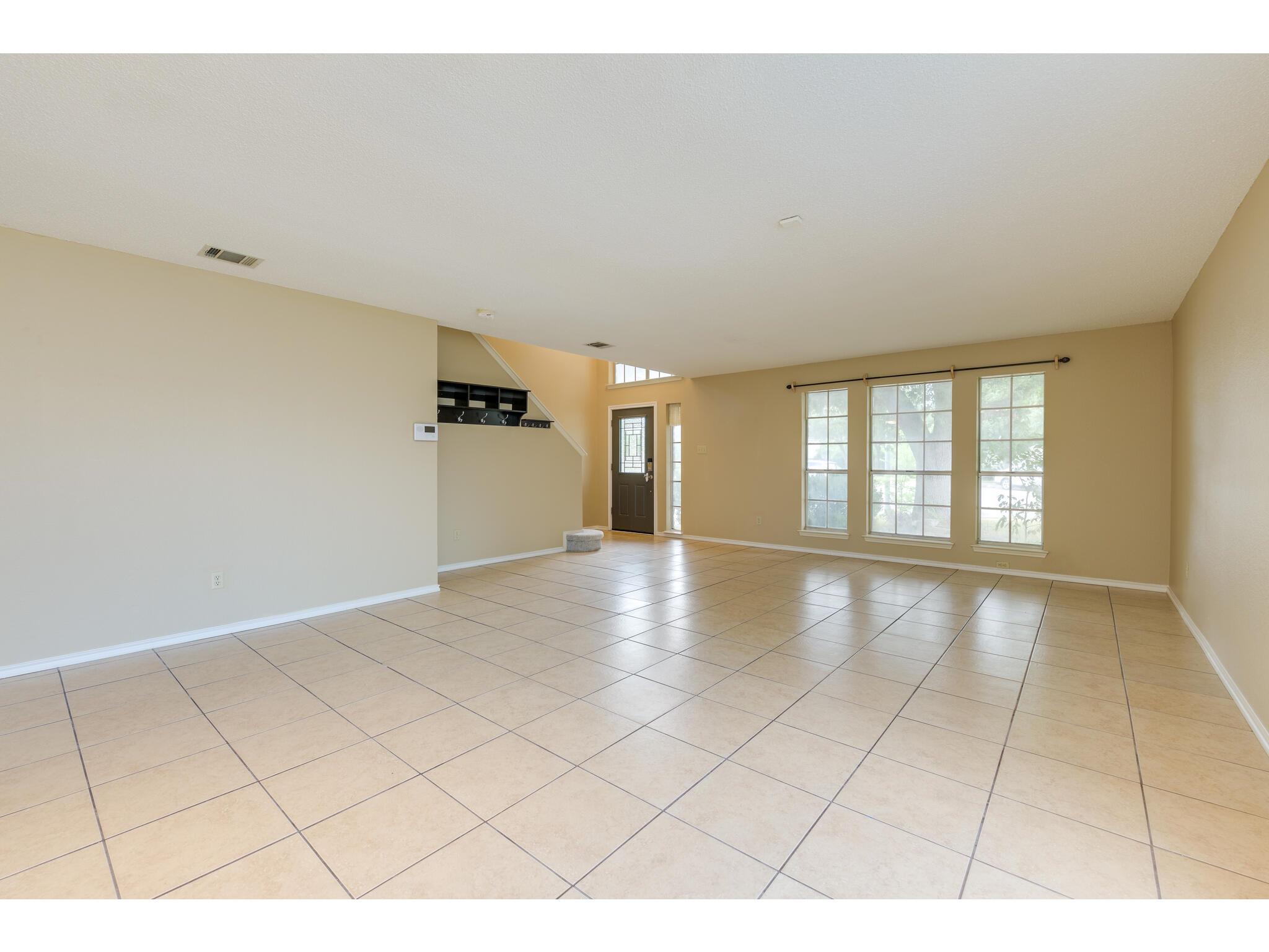 3912 Lemos Dr, Austin, TX 78728