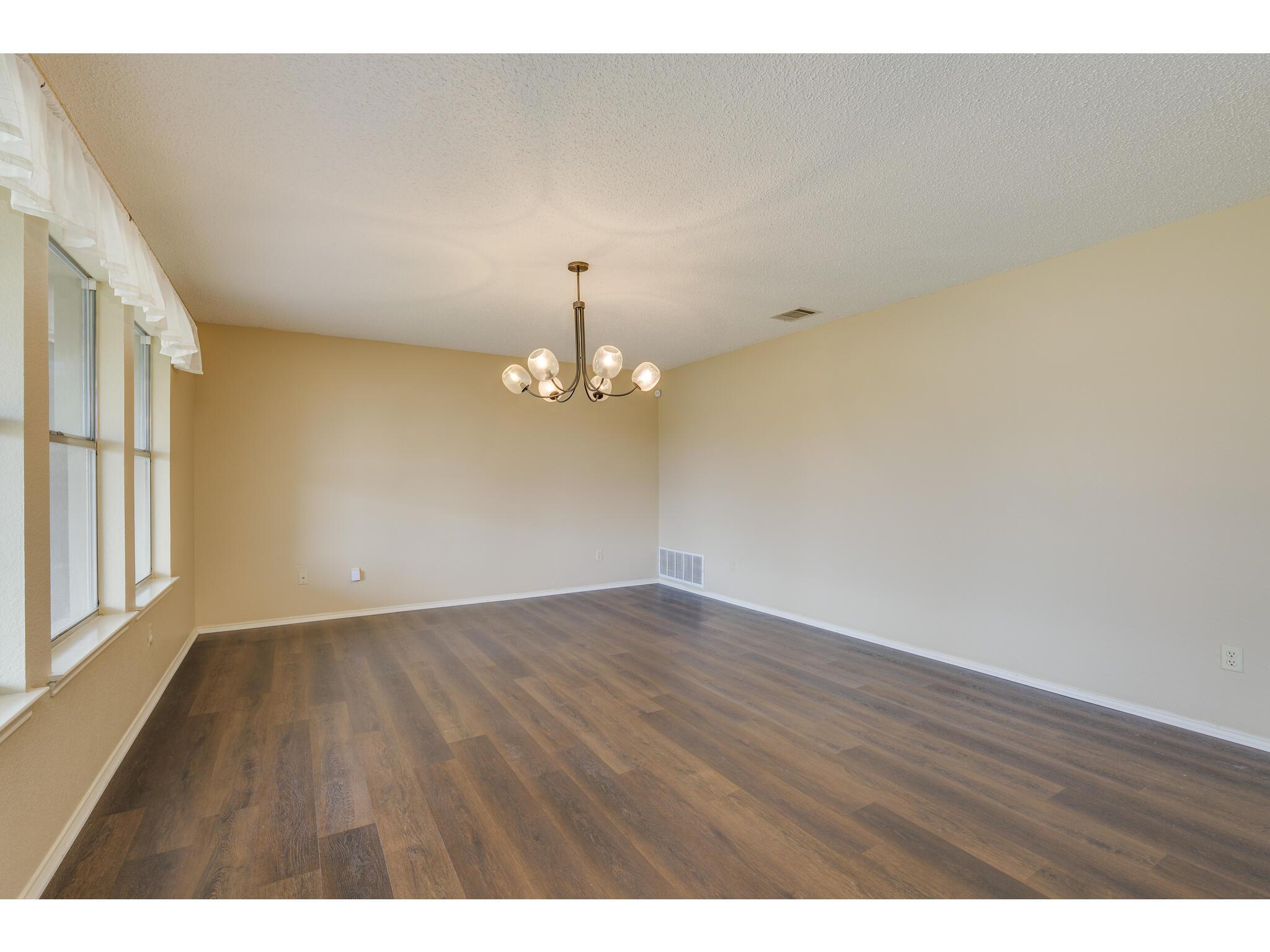 3912 Lemos Dr, Austin, TX 78728