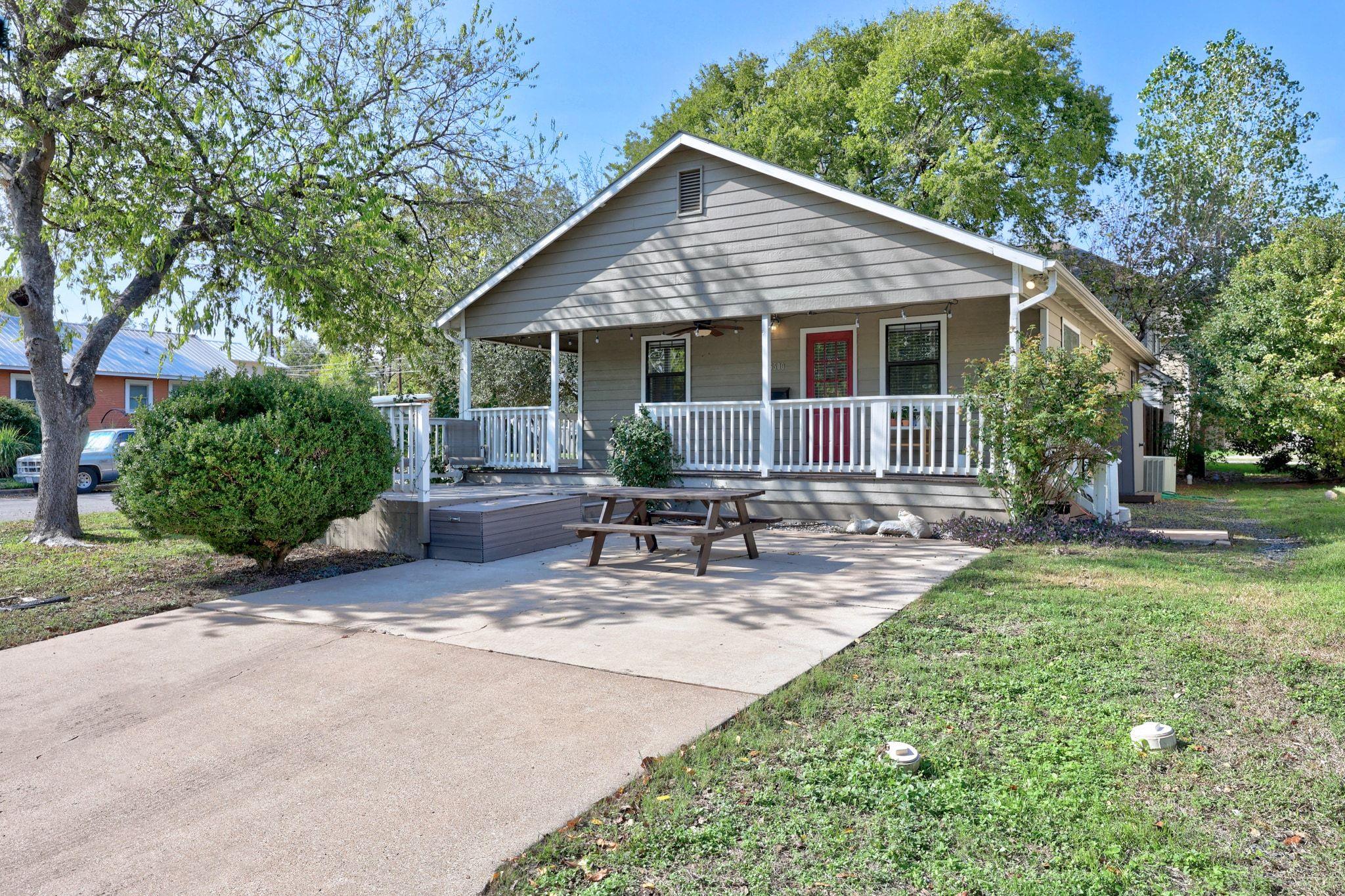 5500 Evans Ave, Austin, TX 78751