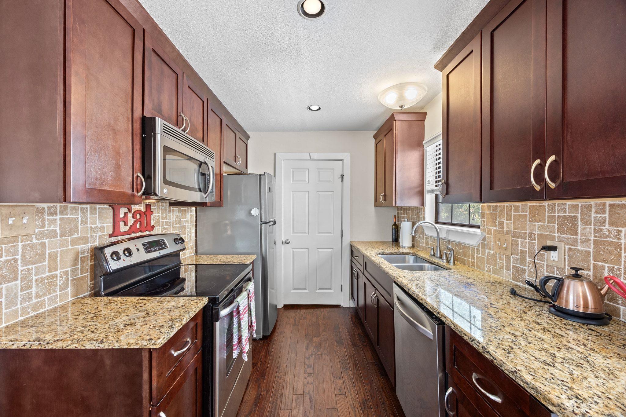 5500 Evans Ave, Austin, TX 78751