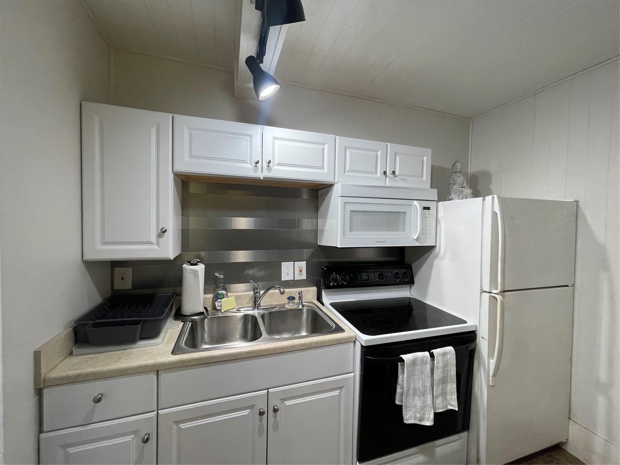 2105 Rabb Rd # LR, Austin, TX 78704