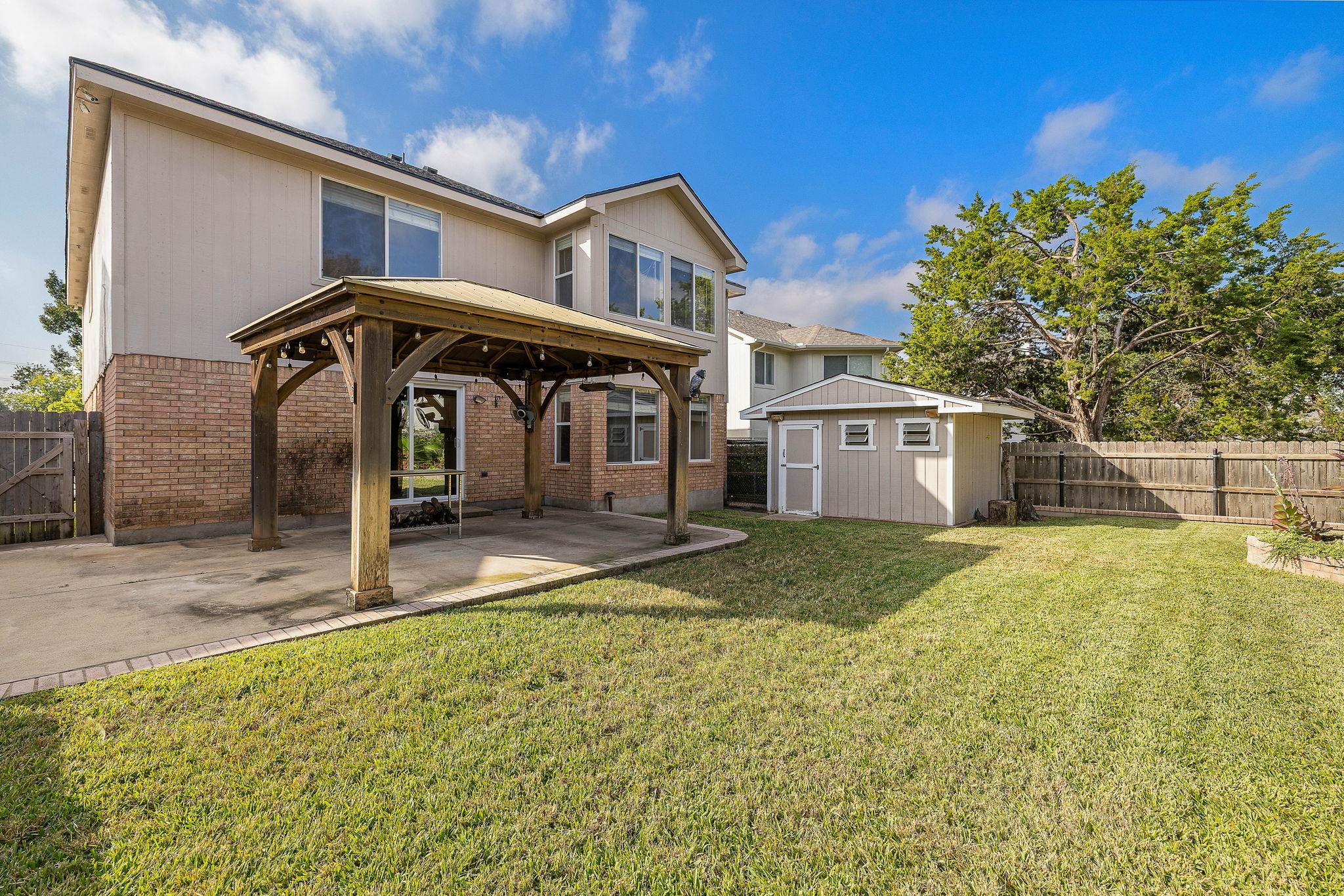 3809 Tailfeather Dr, Round Rock, TX 78681
