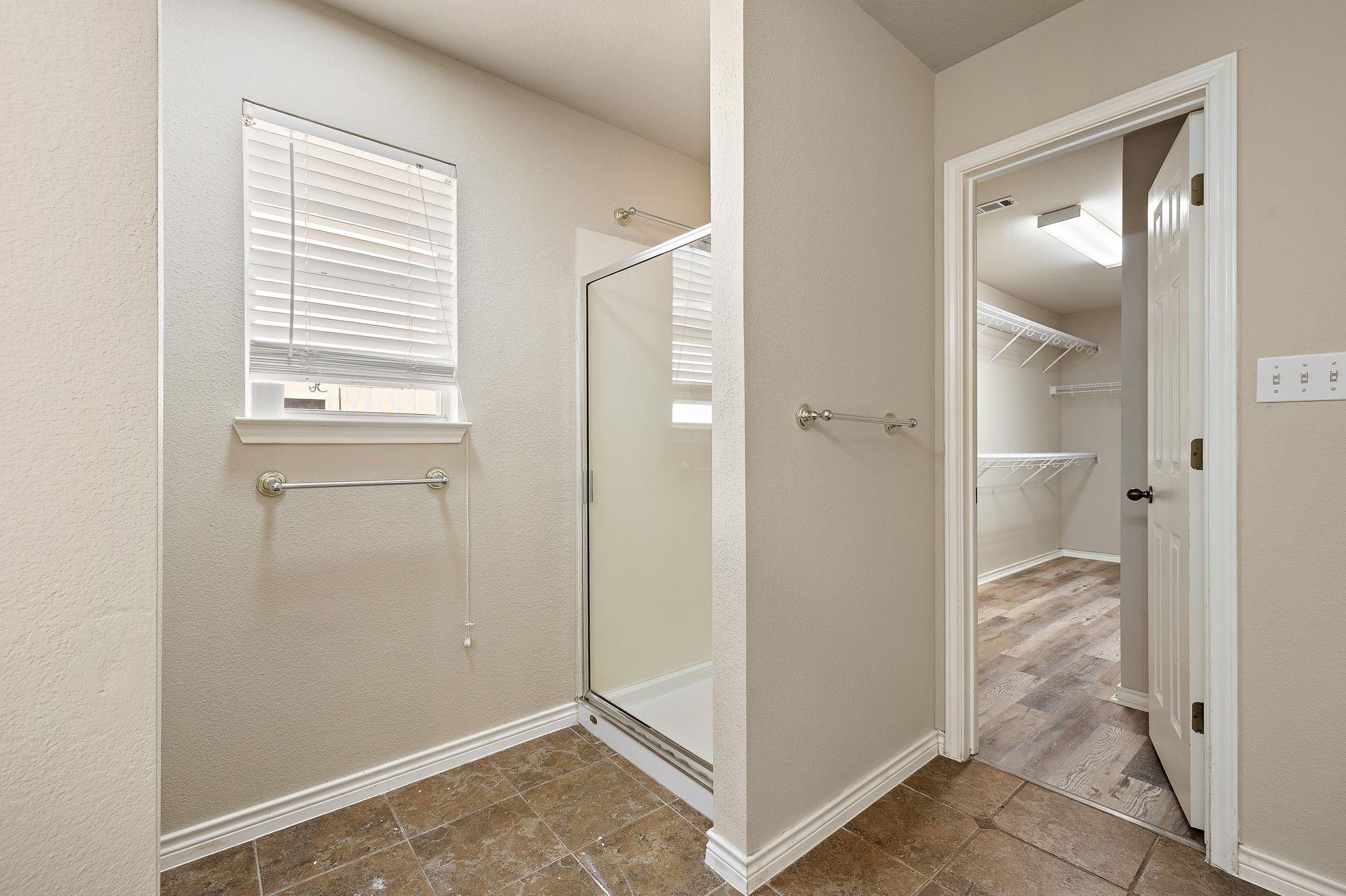 3809 Tailfeather Dr, Round Rock, TX 78681