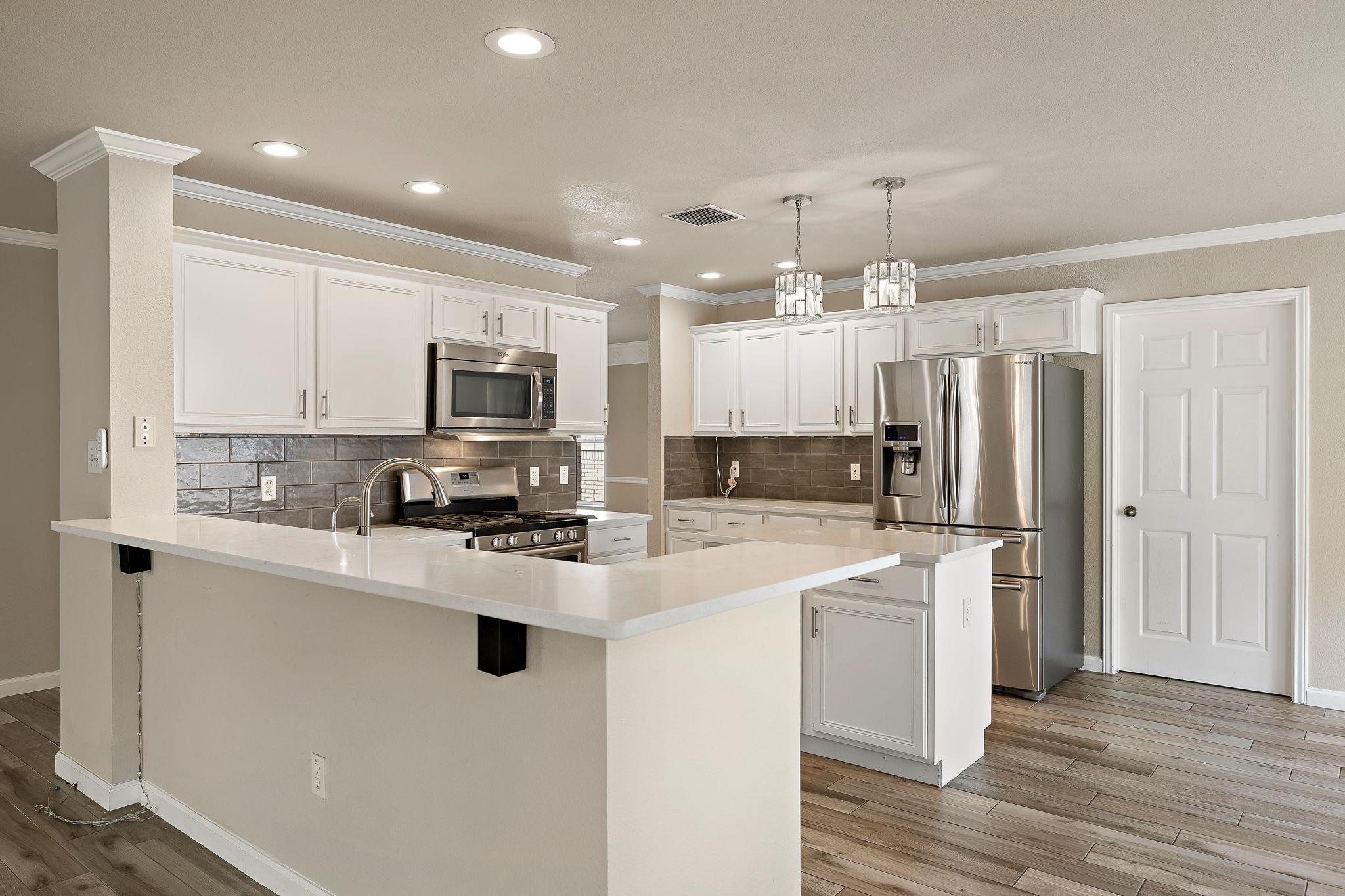 3809 Tailfeather Dr, Round Rock, TX 78681