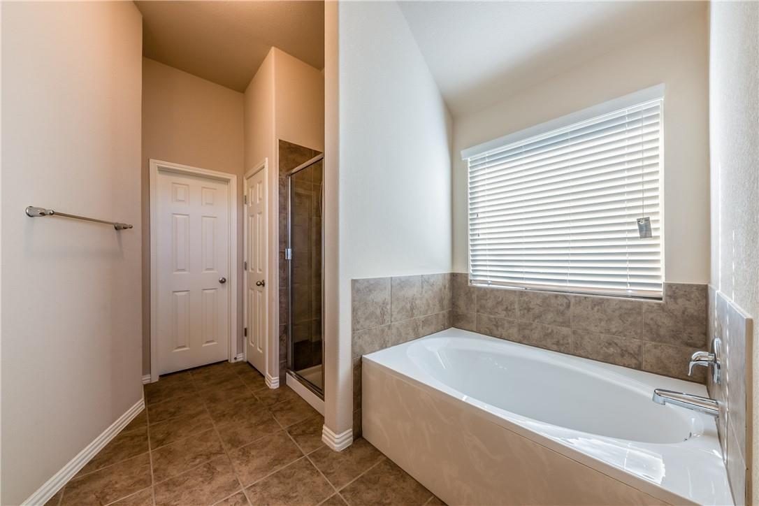 2005 Santa Barbara Ct, Round Rock, TX 78665