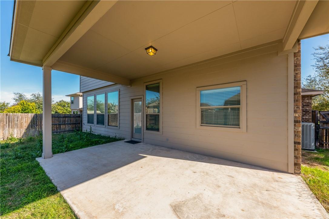 2005 Santa Barbara Ct, Round Rock, TX 78665