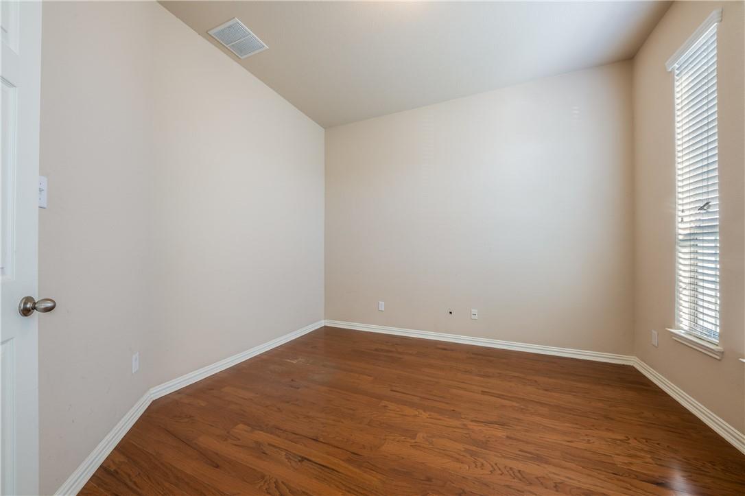 2005 Santa Barbara Ct, Round Rock, TX 78665