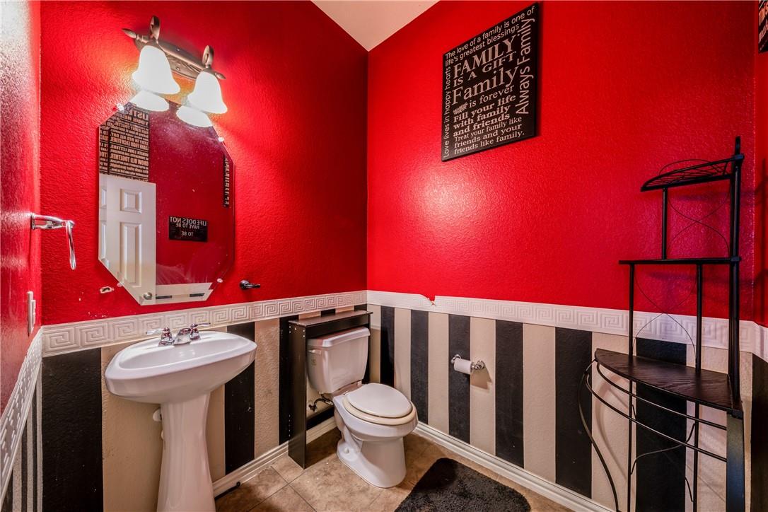 2005 Santa Barbara Ct, Round Rock, TX 78665