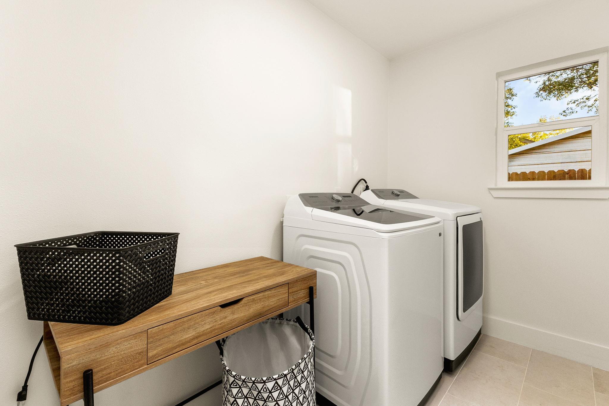 10111 Rocking Horse Rd, Austin, TX 78748