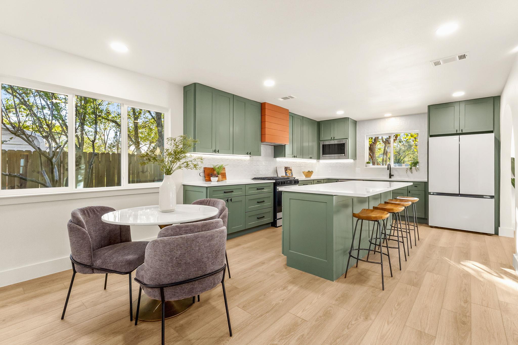 10111 Rocking Horse Rd, Austin, TX 78748