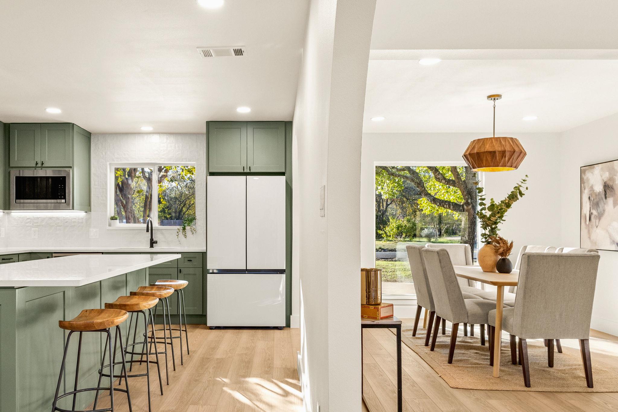 10111 Rocking Horse Rd, Austin, TX 78748