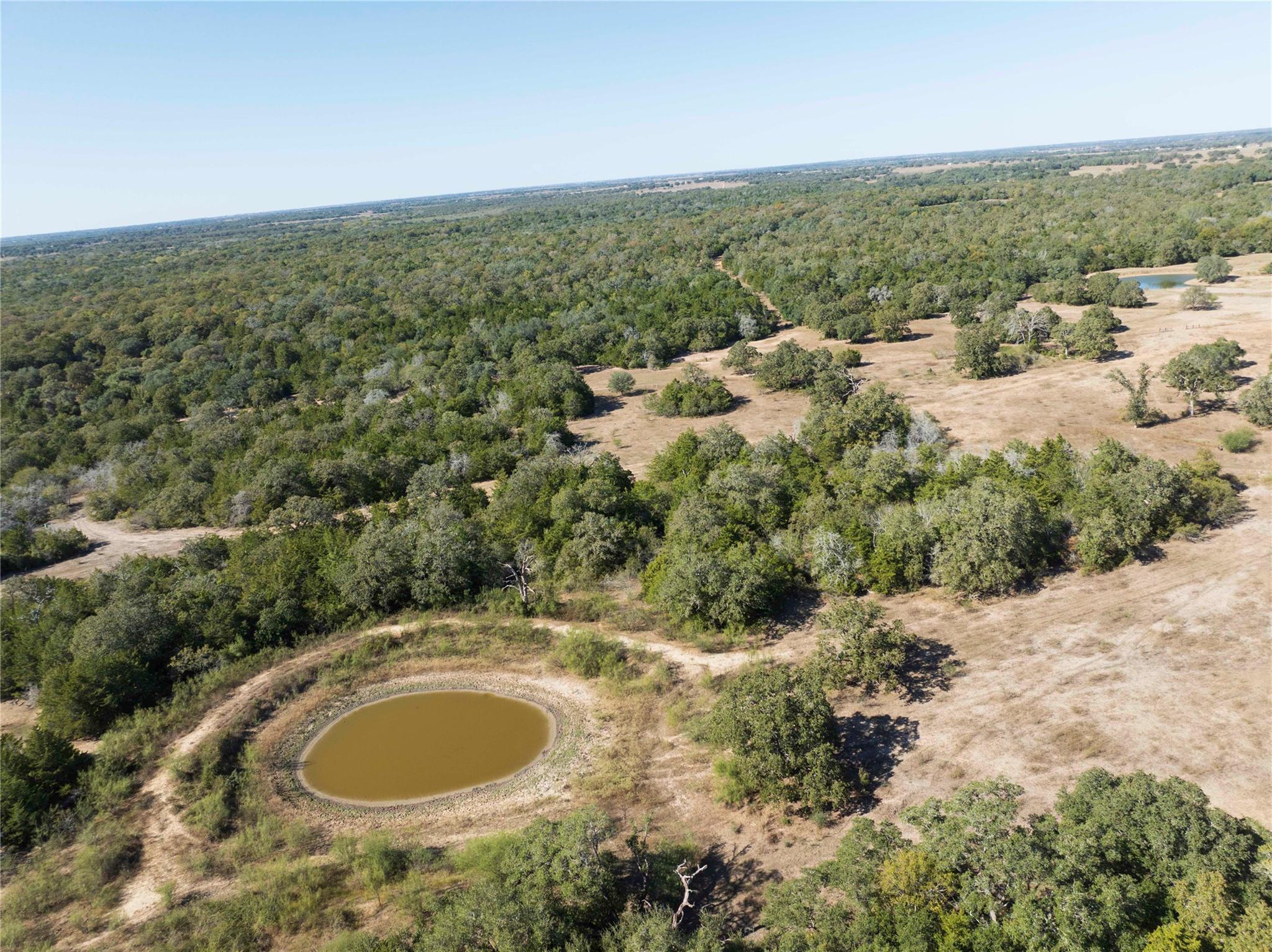 3550 County Road 387, Hallettsville, TX 77964