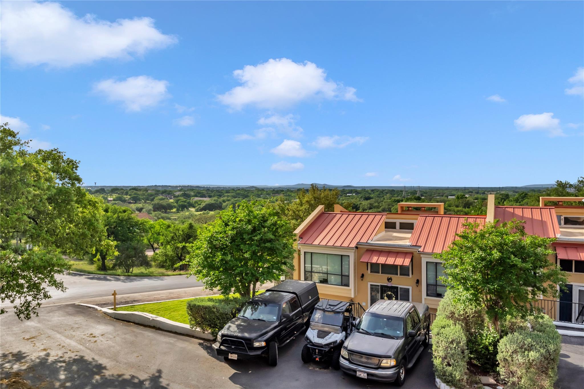 402 Hi Stirrup # E2, Horseshoe Bay, TX 78657