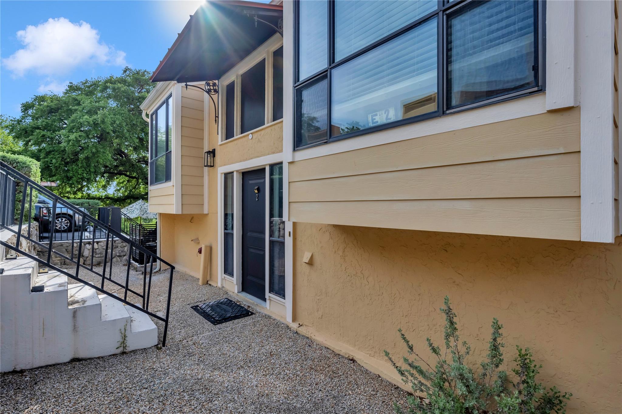 402 Hi Stirrup # E2, Horseshoe Bay, TX 78657