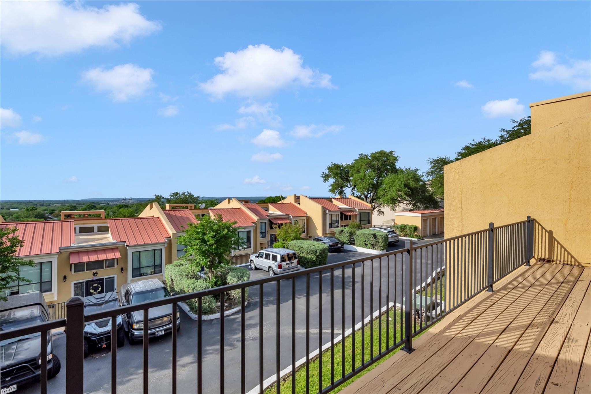 402 Hi Stirrup # E2, Horseshoe Bay, TX 78657