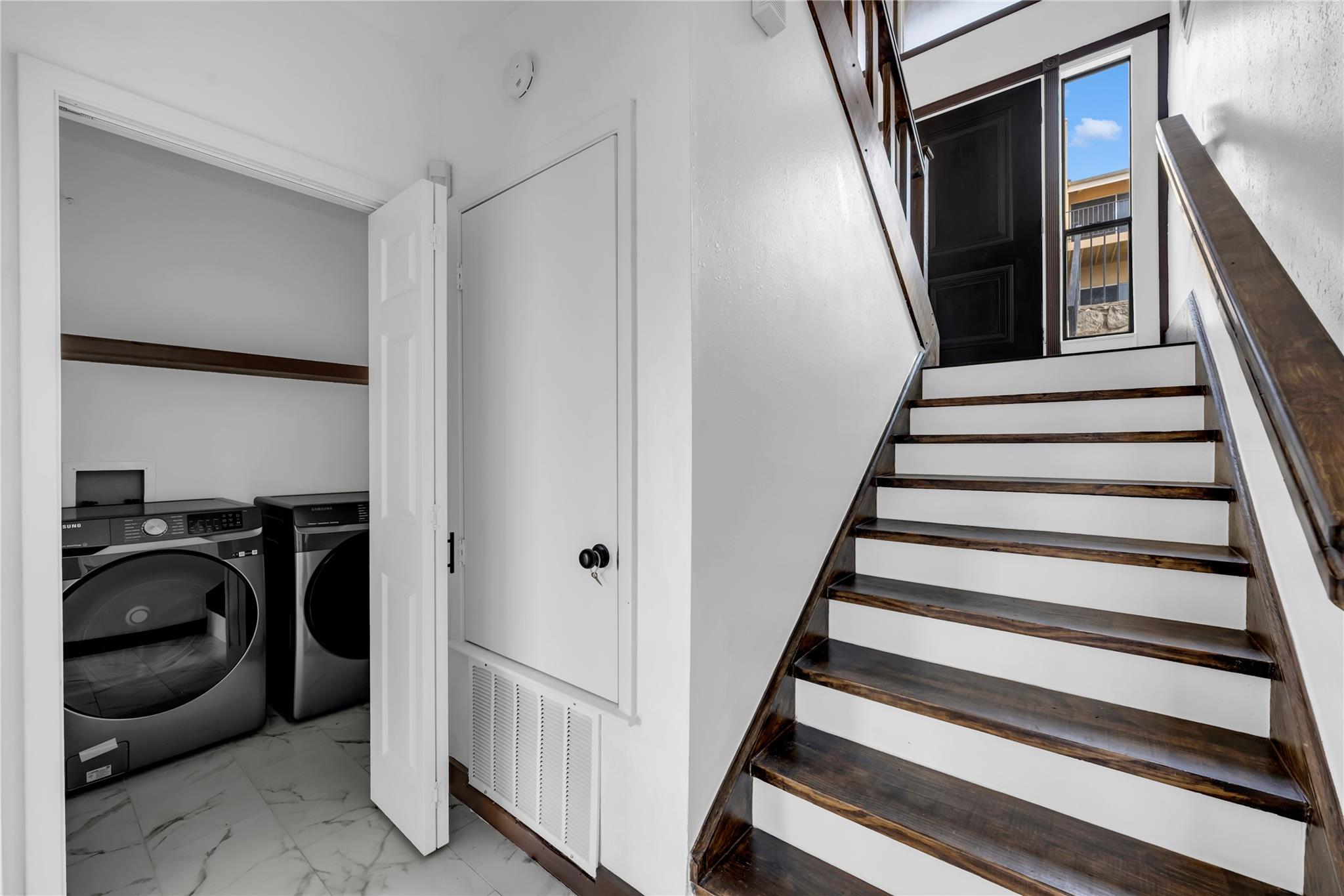 402 Hi Stirrup # E2, Horseshoe Bay, TX 78657