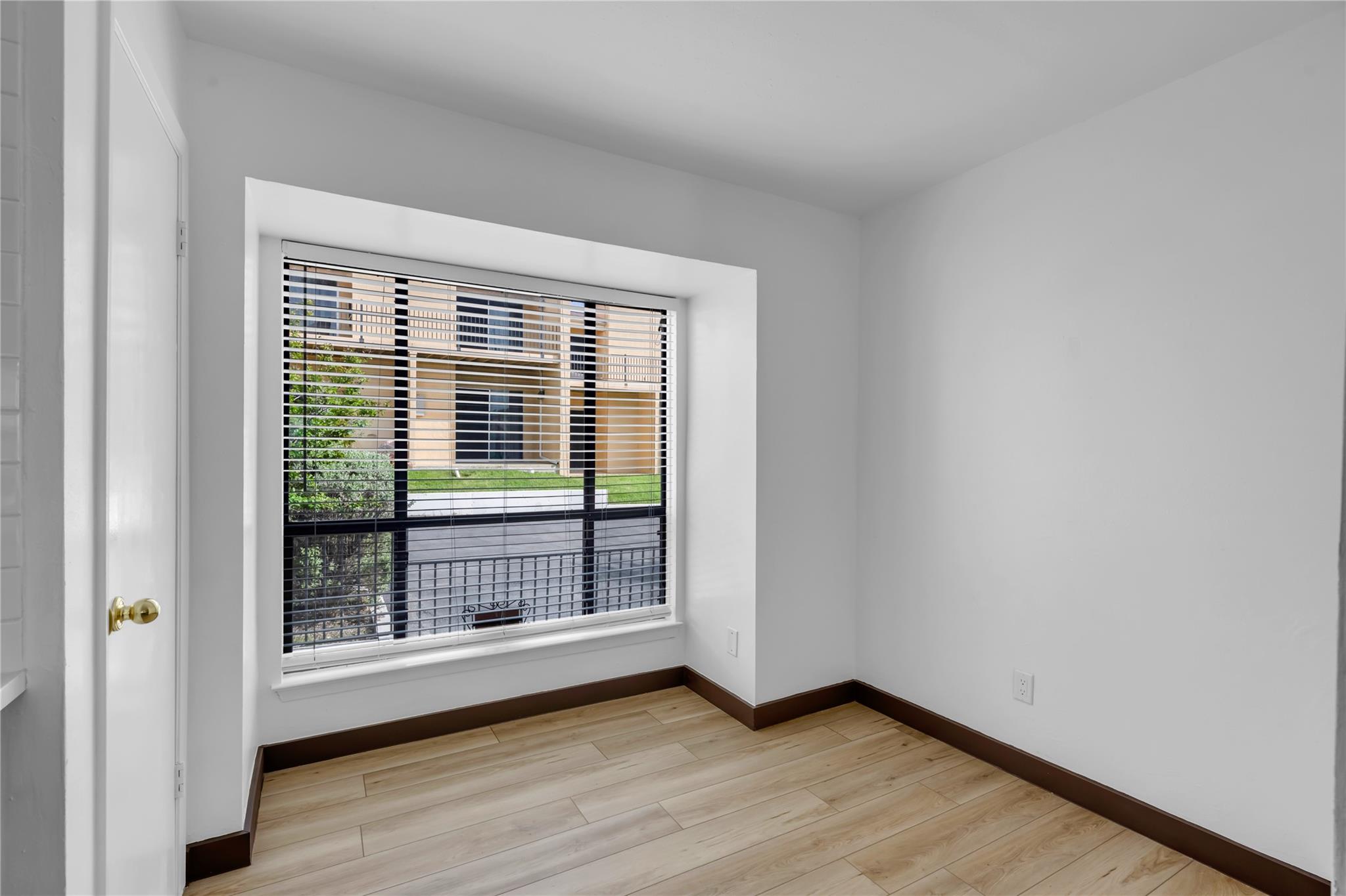 402 Hi Stirrup # E2, Horseshoe Bay, TX 78657