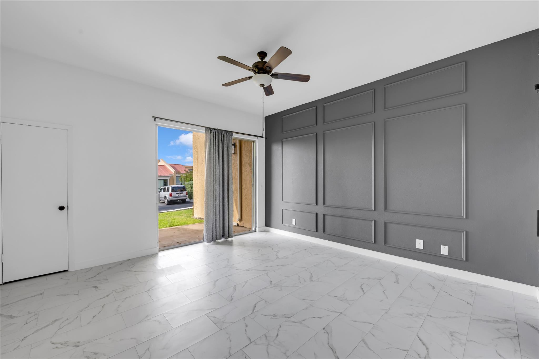 402 Hi Stirrup # E2, Horseshoe Bay, TX 78657