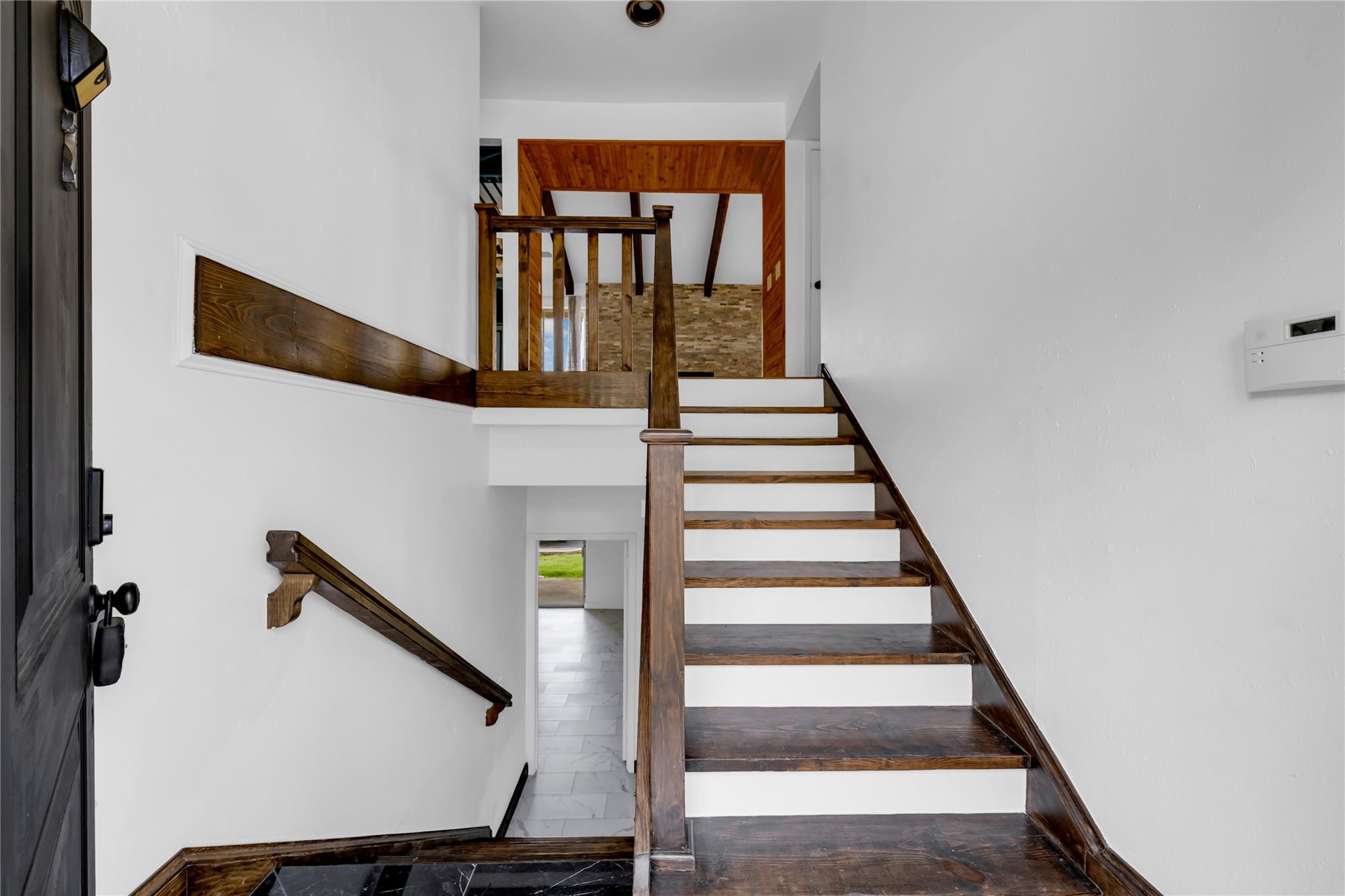 402 Hi Stirrup # E2, Horseshoe Bay, TX 78657