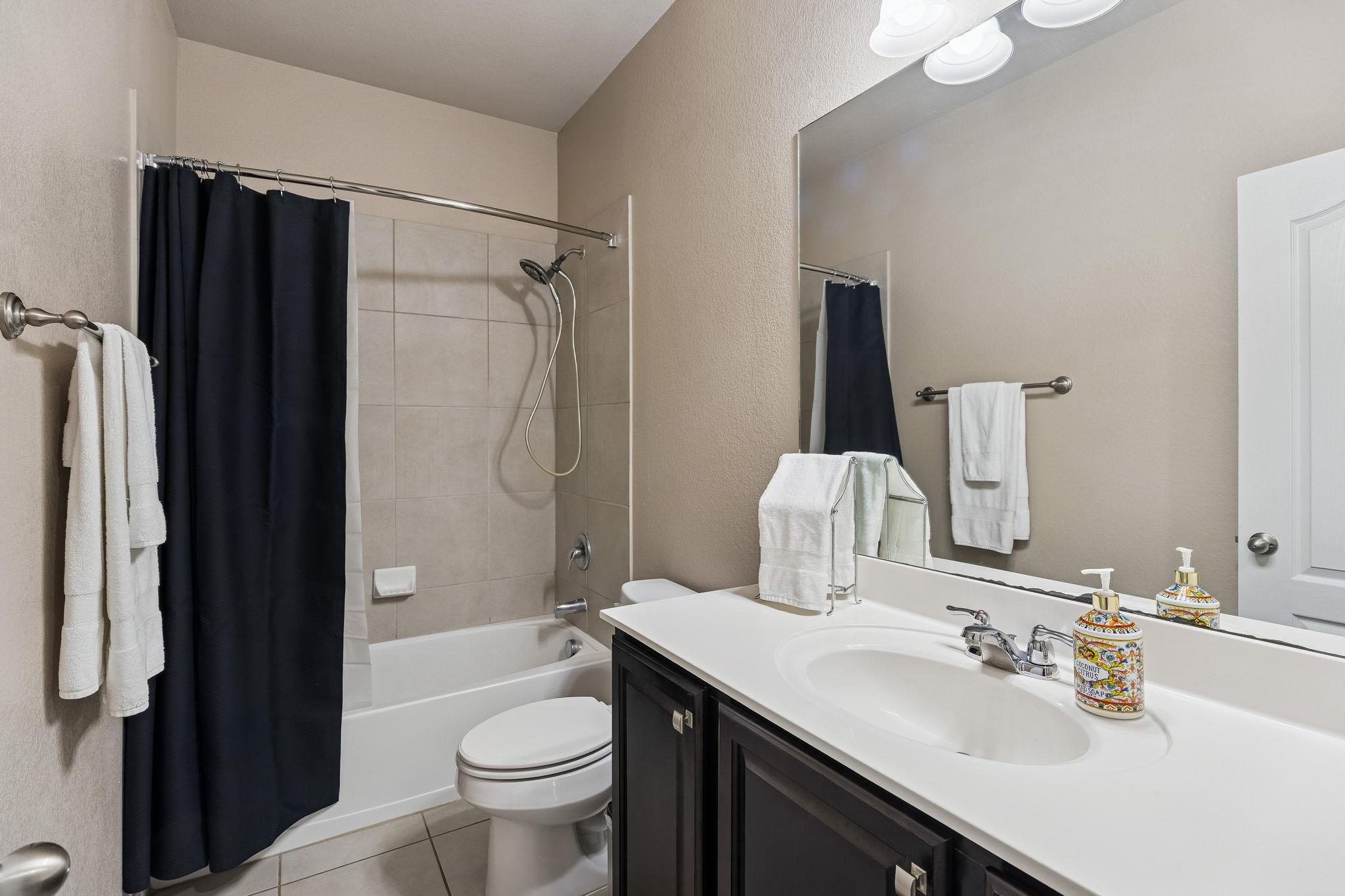 329 Newberry Trl, San Marcos, TX 78666