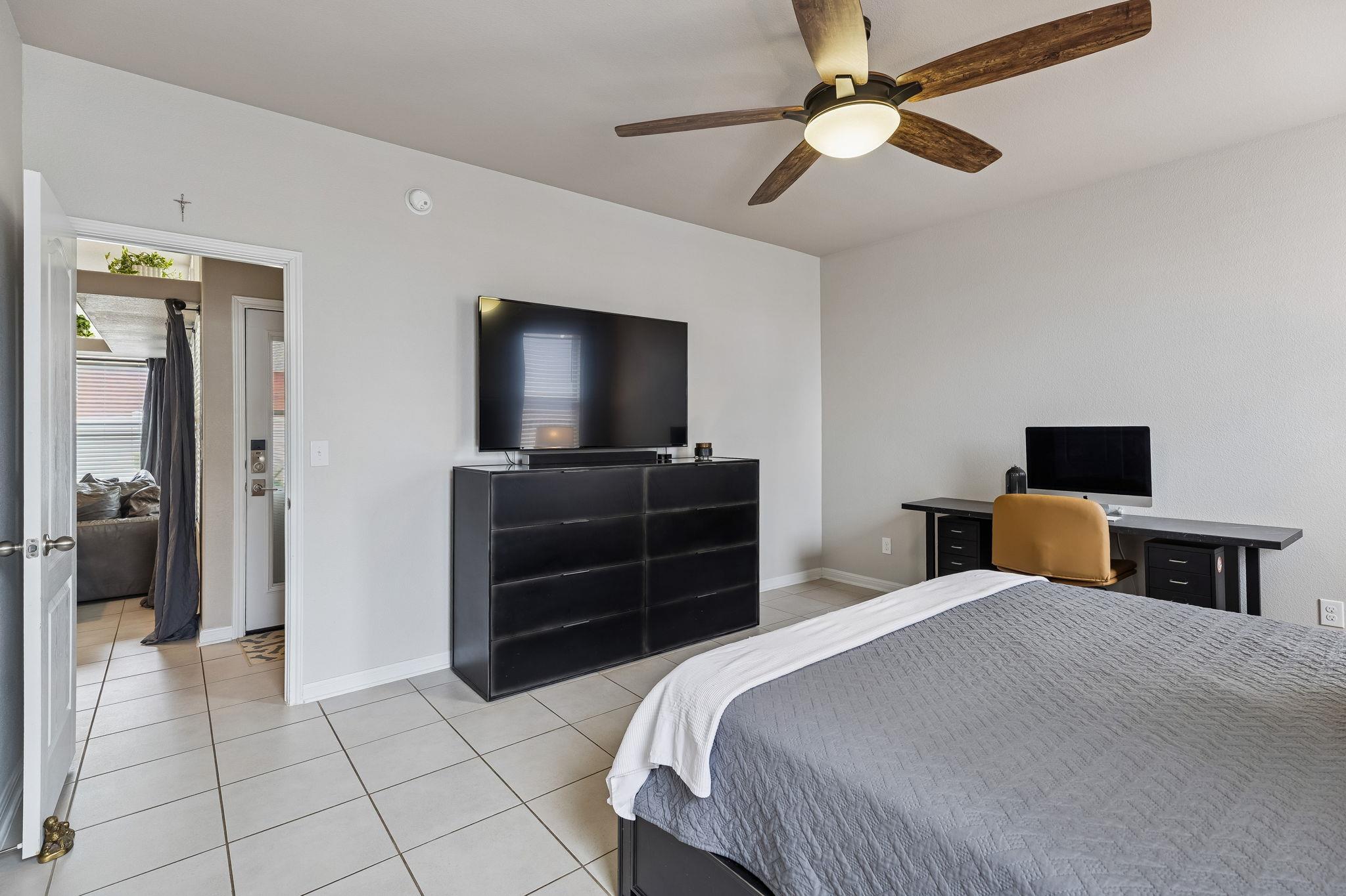 329 Newberry Trl, San Marcos, TX 78666