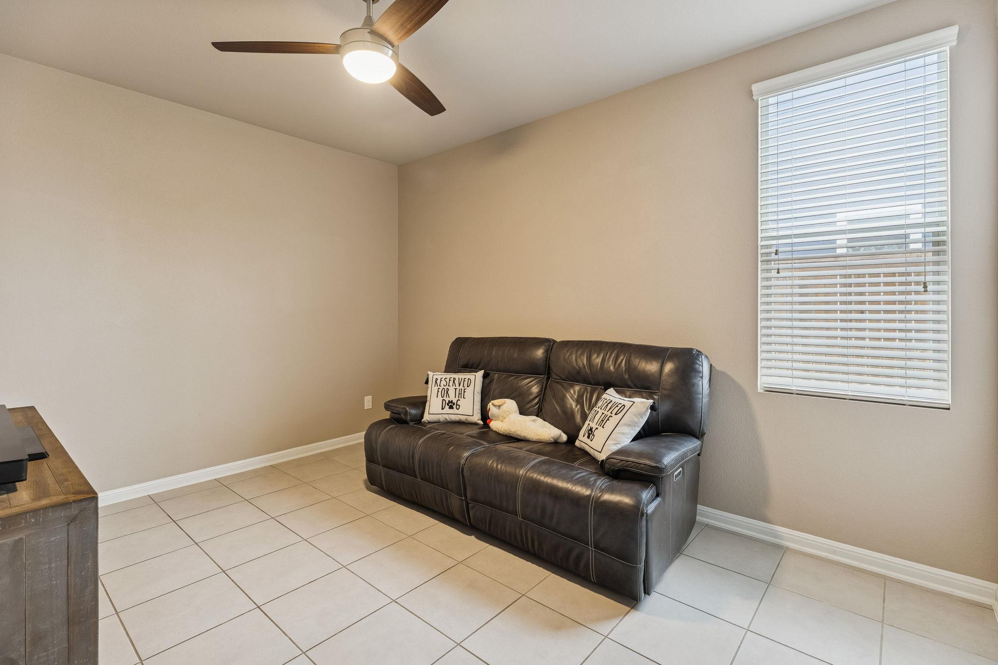 329 Newberry Trl, San Marcos, TX 78666