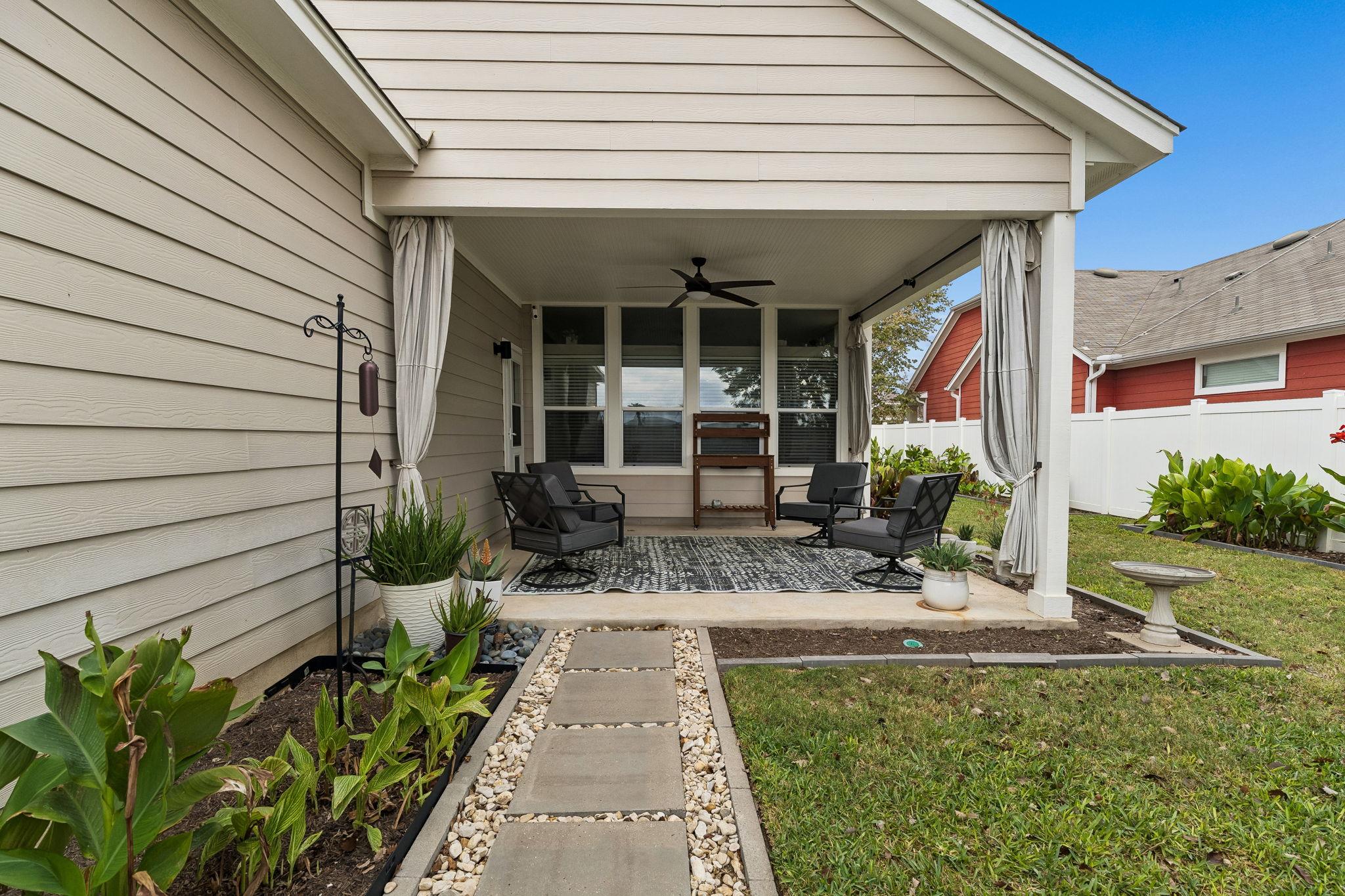 329 Newberry Trl, San Marcos, TX 78666