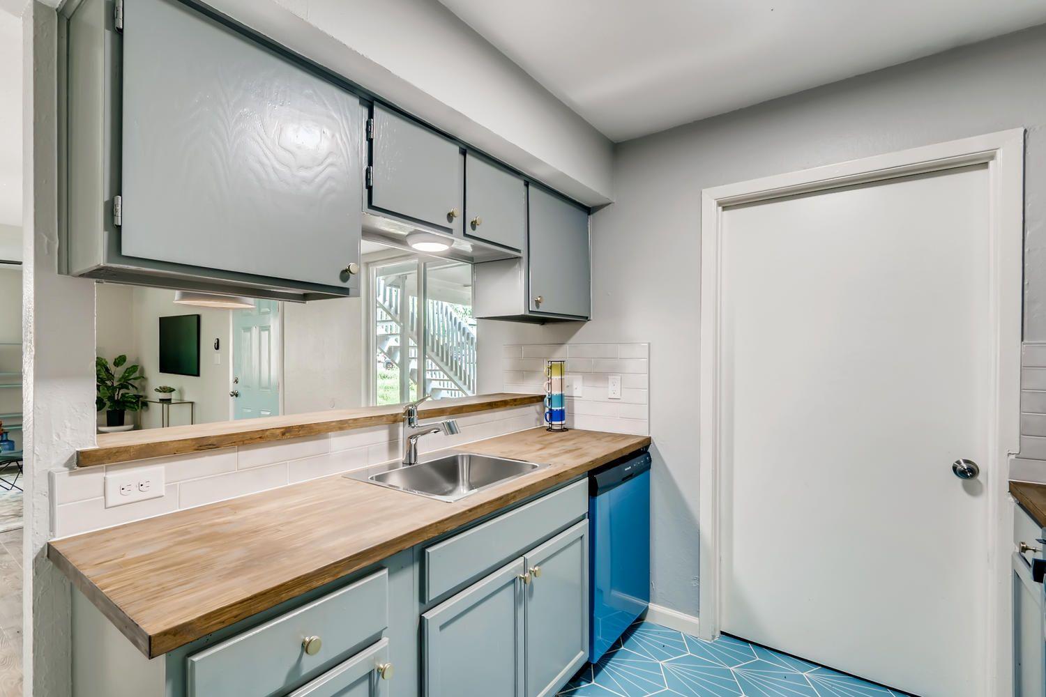 6803 Blue Dawn Trl, Austin, TX 78744