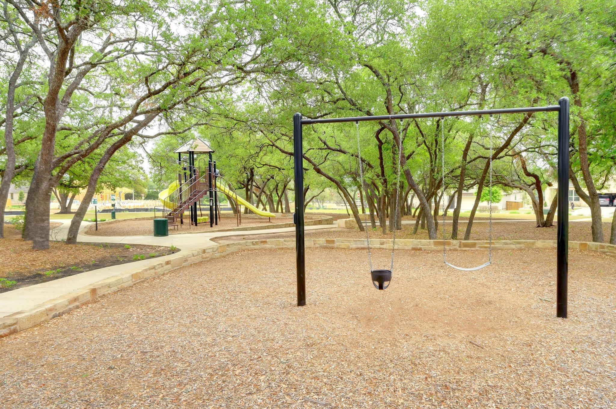 912 Isaias Dr, Leander, TX 78641