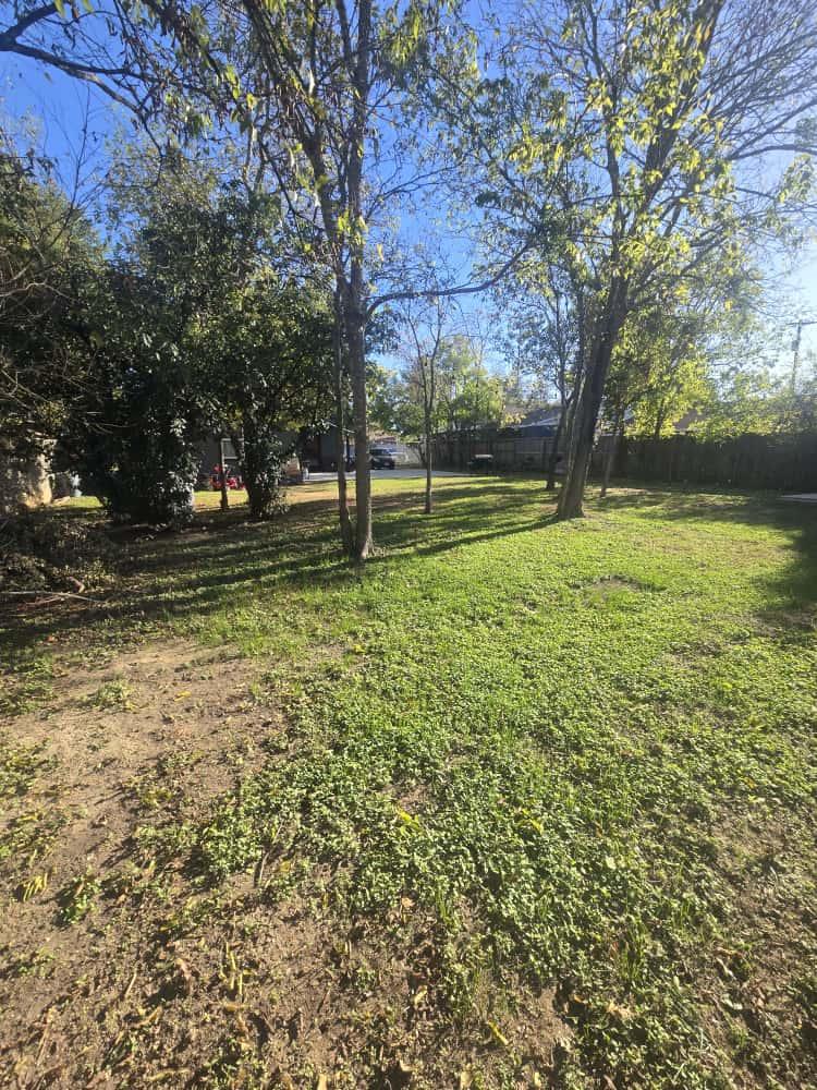 724 Ramsey Ave, Rockdale, TX 76567