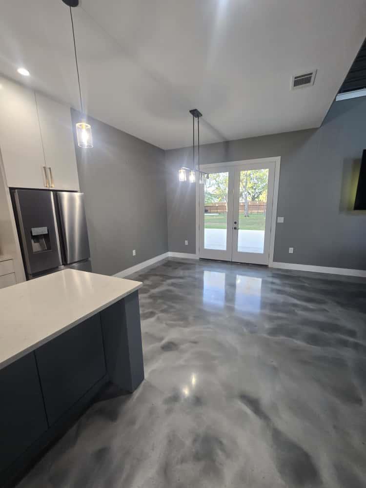 724 Ramsey Ave, Rockdale, TX 76567