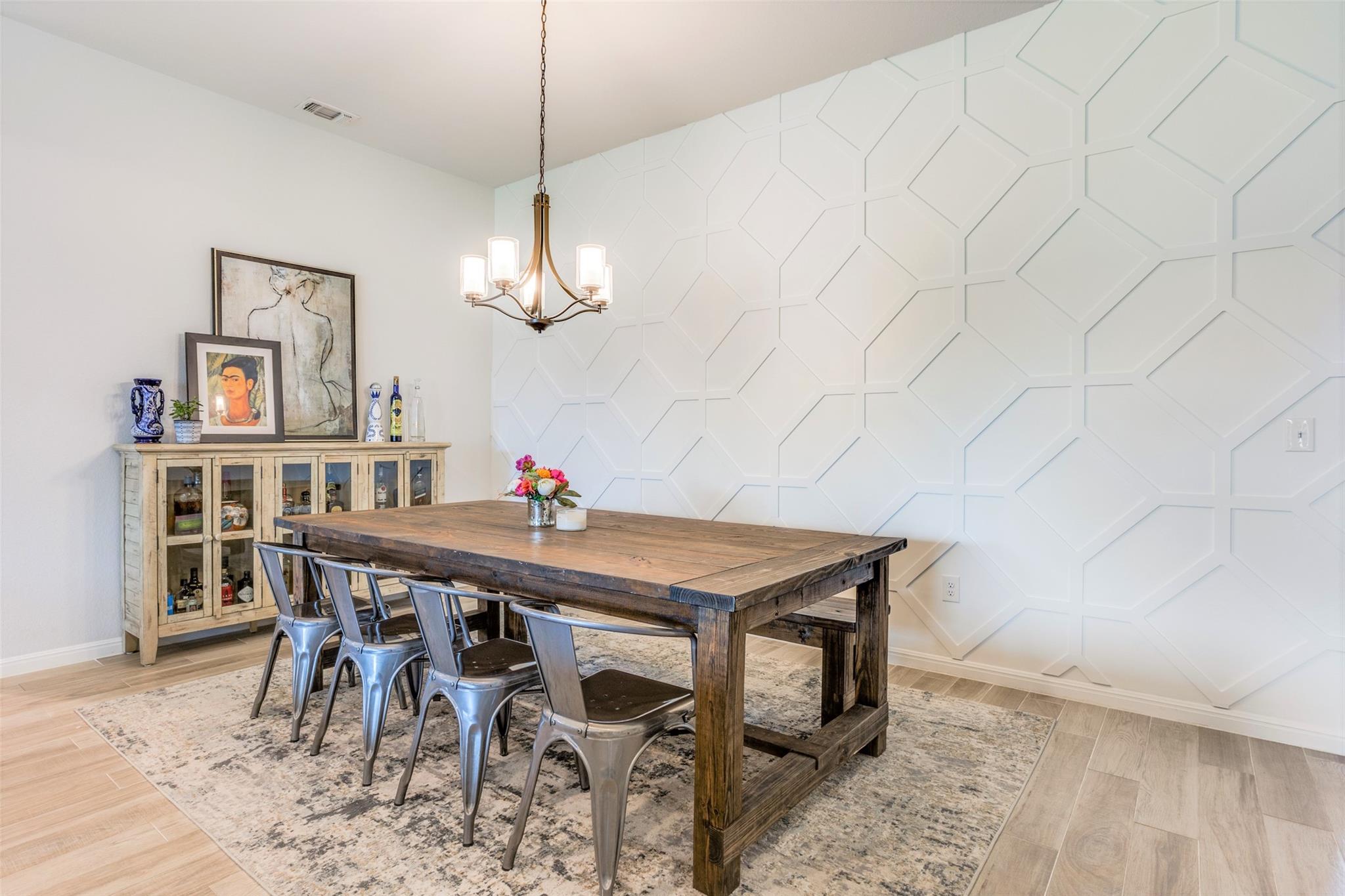 8313 Silhouette St, Austin, TX 78744