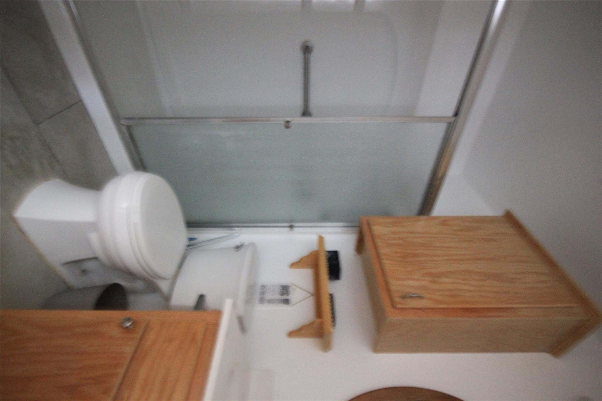 2507 Northlawn Dr, Taylor, TX 76574