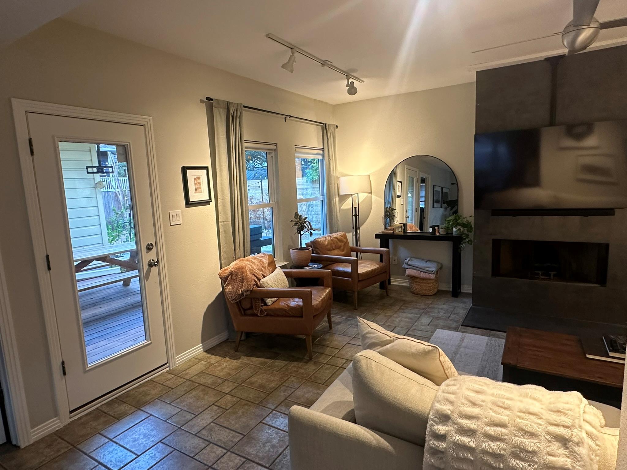 311 Le Grande Ave, Austin, TX 78704