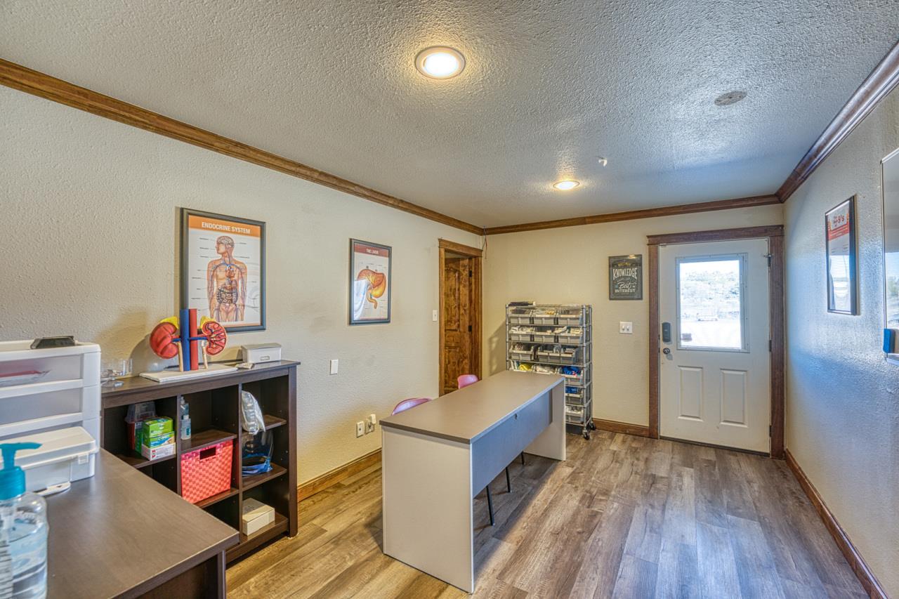 320 Southland Dr, Burnet, TX 78611