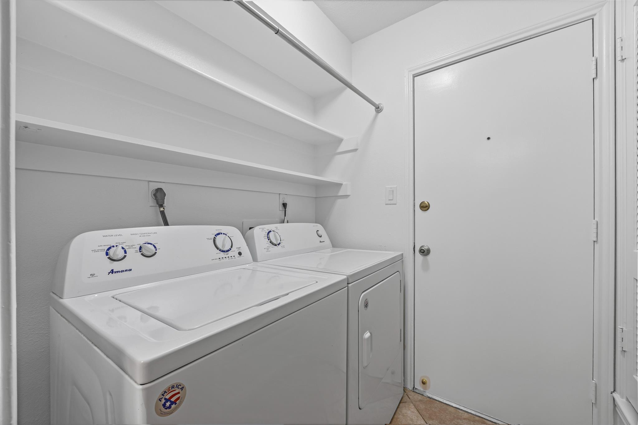 512 Eberhart Ln # 1402, Austin, TX 78745