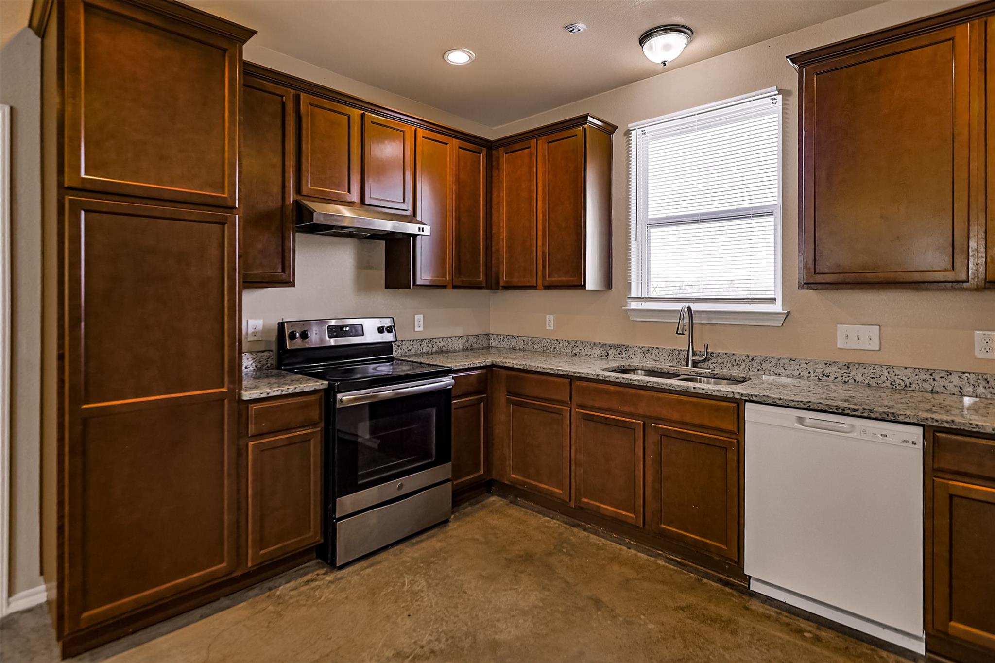 1300 Hausman Dr # A, Lockhart, TX 78644