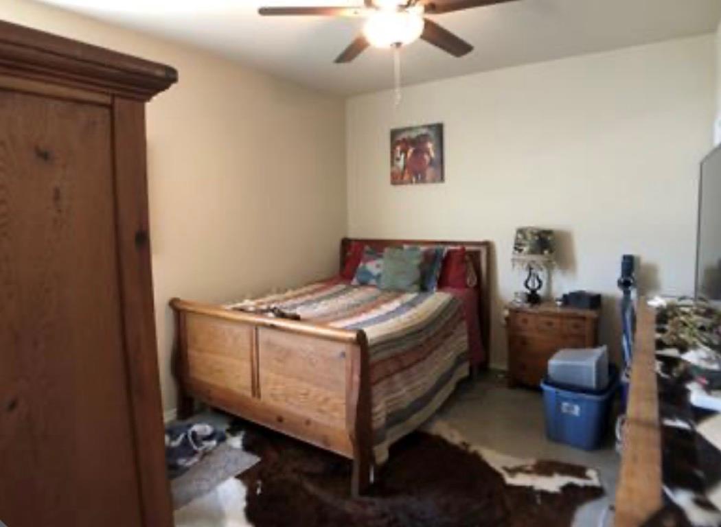 1300 Hausman Dr # A, Lockhart, TX 78644