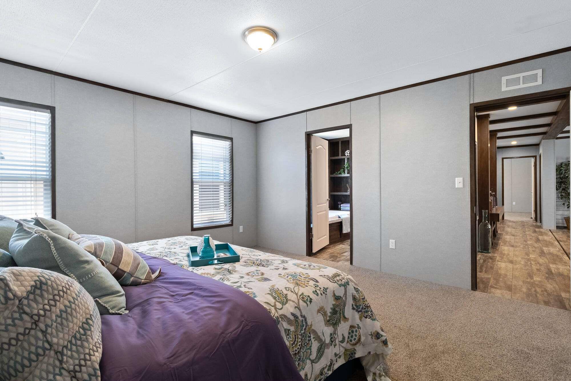 1304 Saddleback Dr, Bellville, TX 77418