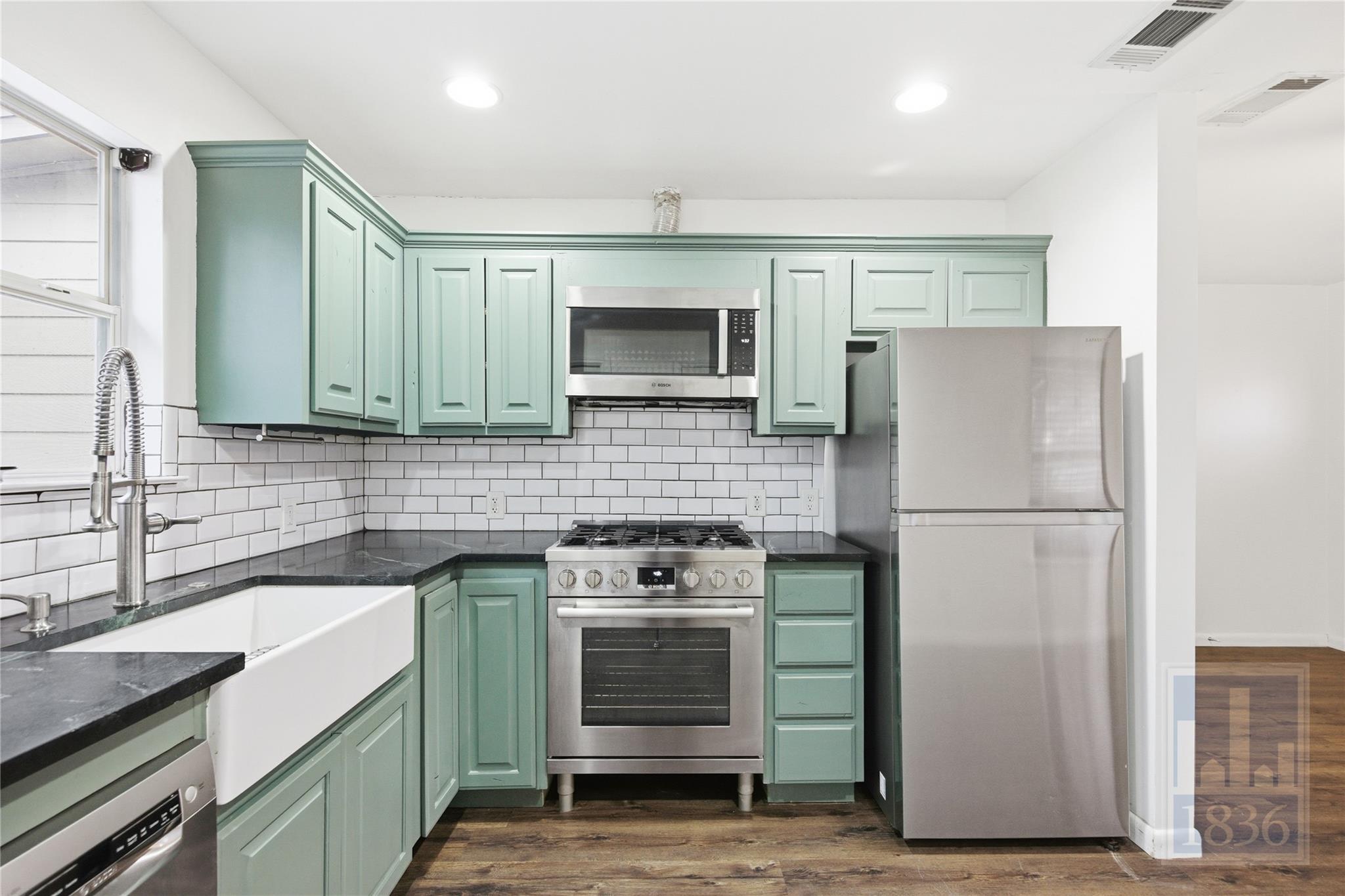 2003 Tillery St, Austin, TX 78723