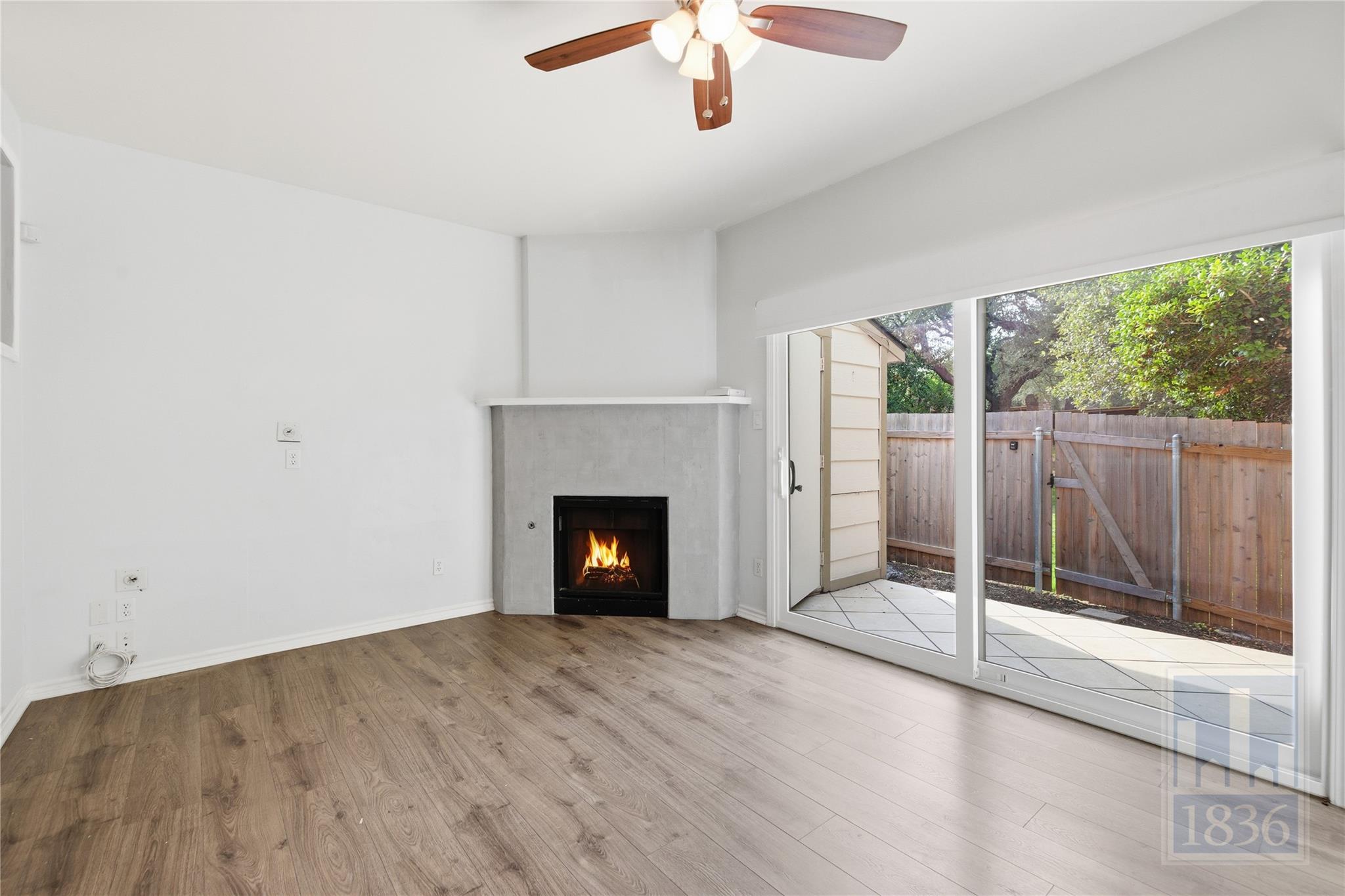 11821 Bittern Holw # 28, Austin, TX 78758