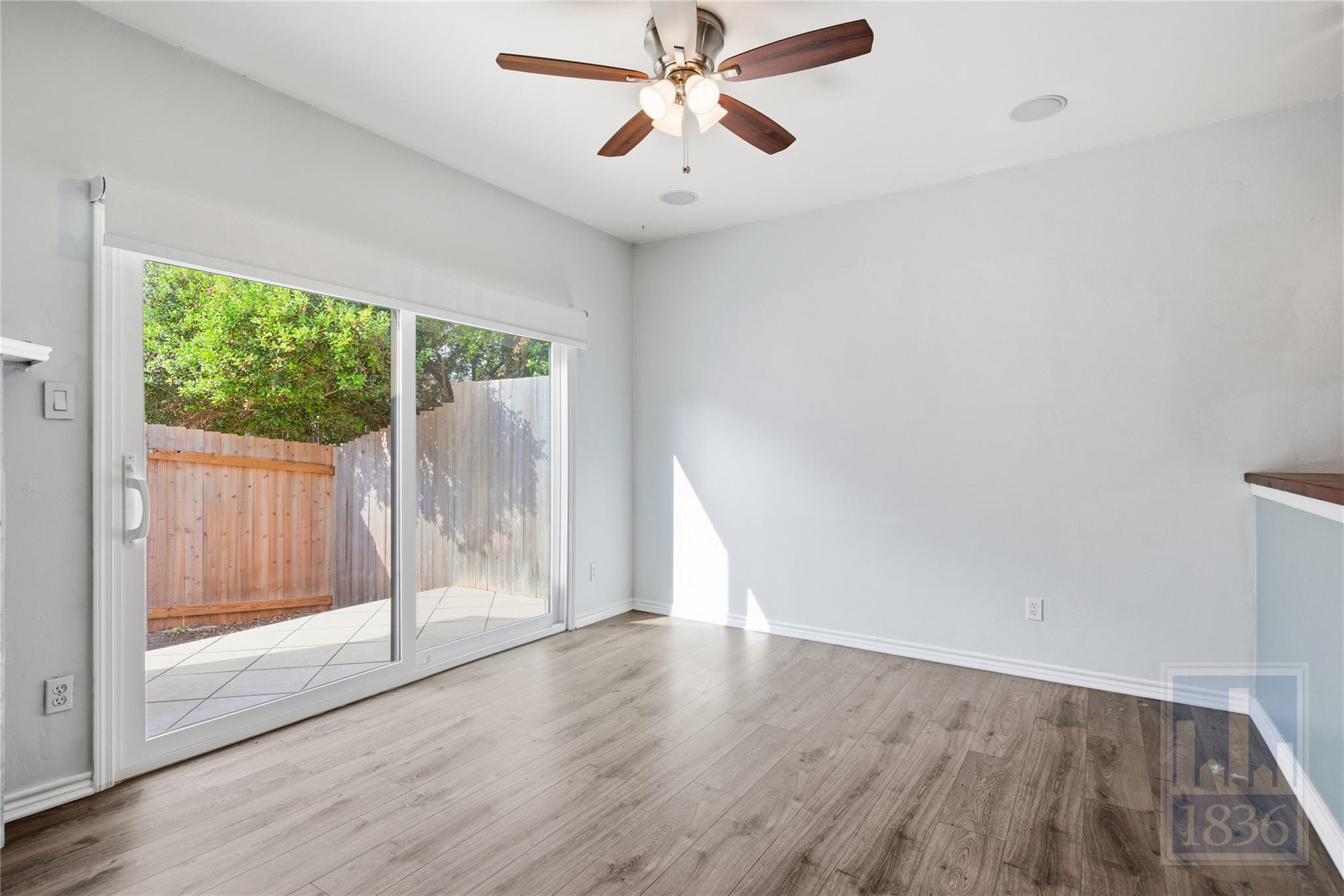 11821 Bittern Holw # 28, Austin, TX 78758