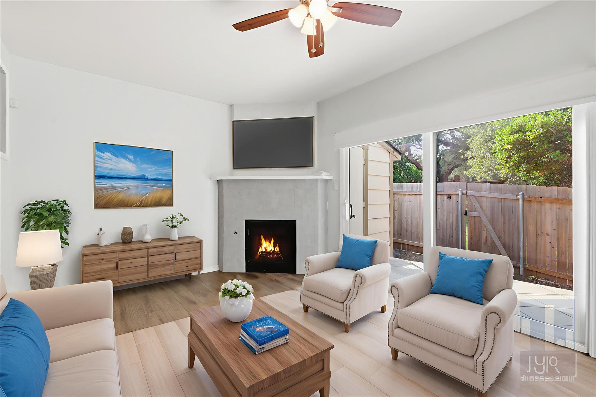 11821 Bittern Holw # 28, Austin, TX 78758