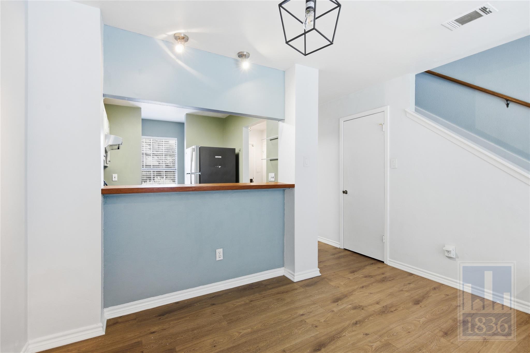 11821 Bittern Holw # 28, Austin, TX 78758