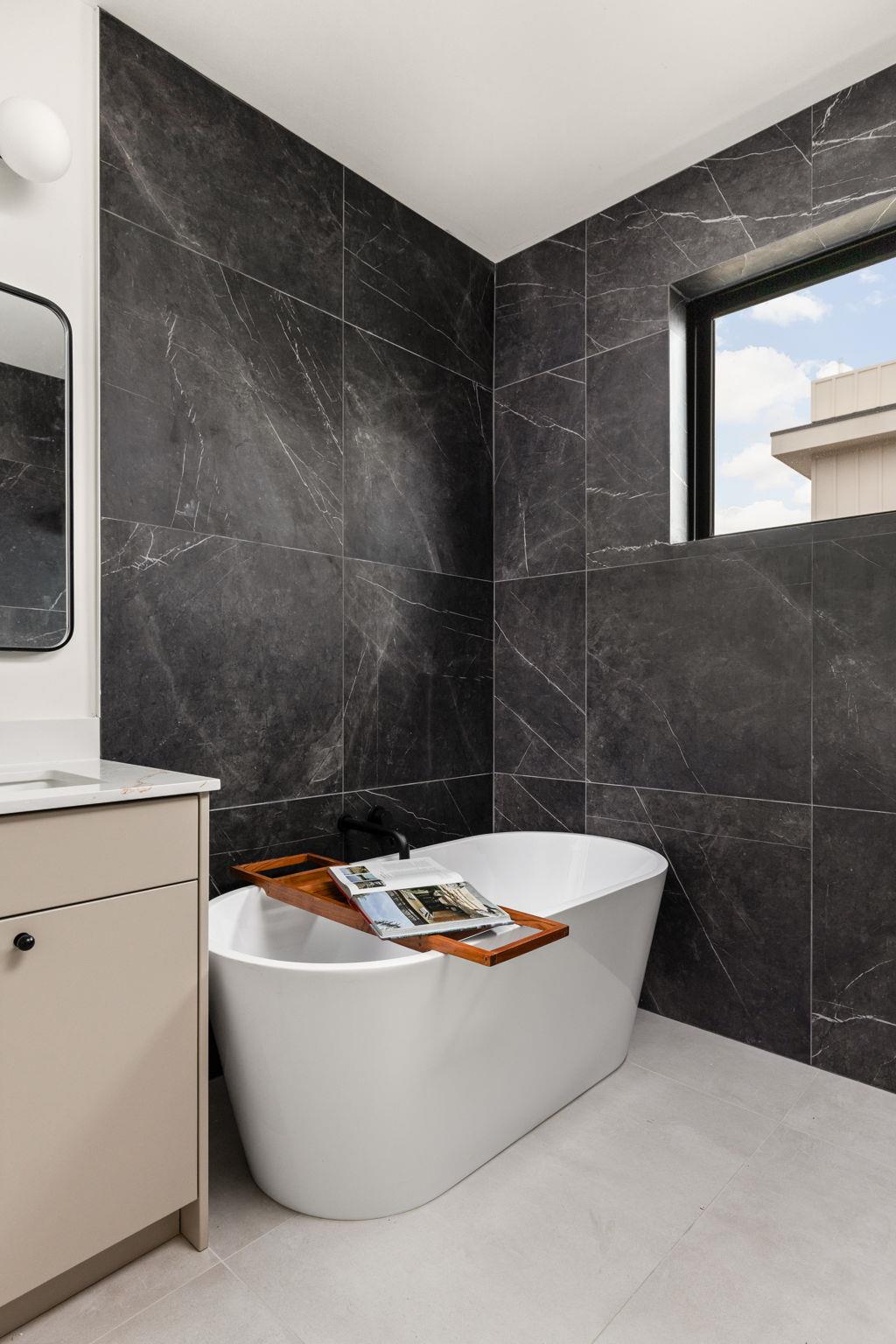 4414 South 1st St # 3, Austin, TX 78745