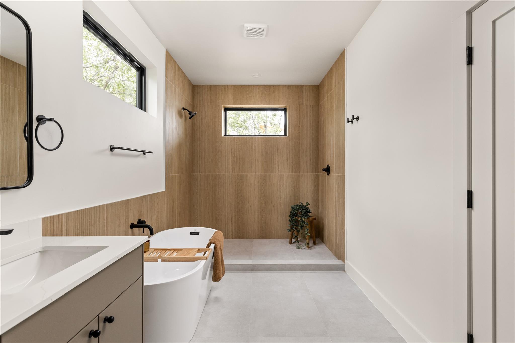 4414 South 1st St # 3, Austin, TX 78745