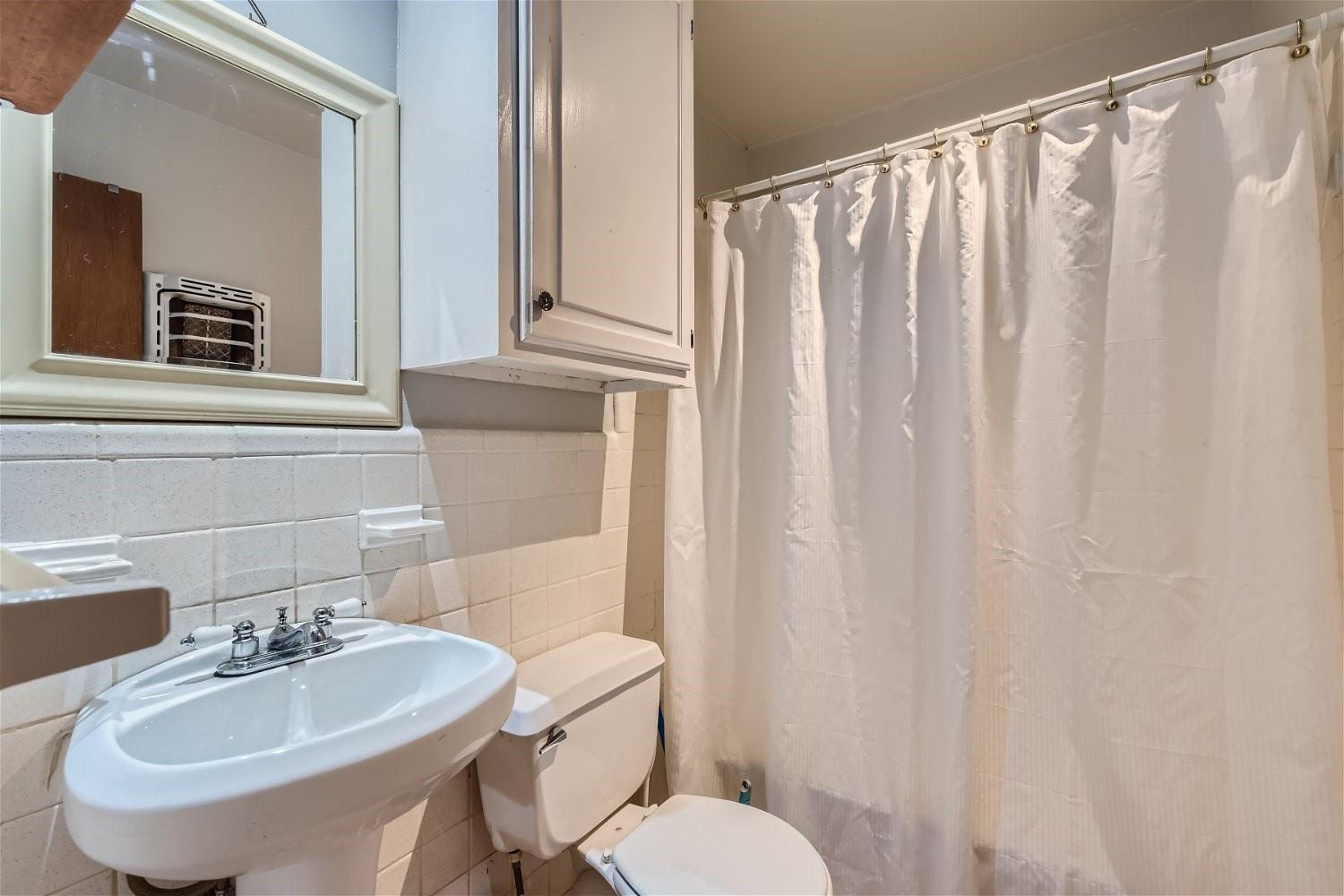 210 W 51st St # A, Austin, TX 78751